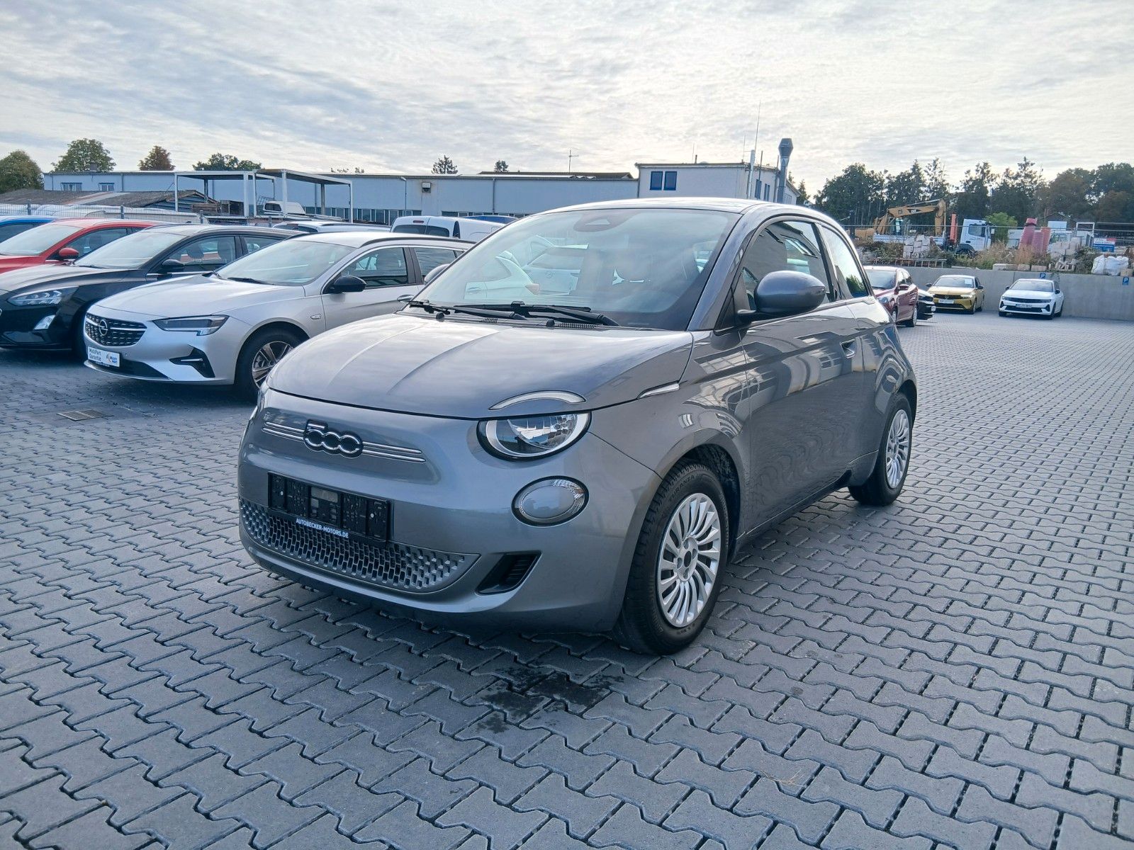 Fiat 500e, Carplay, Android Batterie inlusiv imagem 2