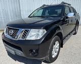 Nissan Navara Pickup Double Cab LE 4X4 Leder,Nav,Shz - Nissan Navara in Köln