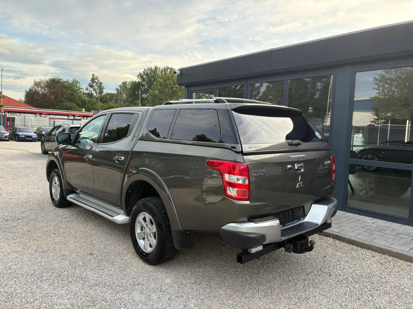 Mitsubishi L200 Plus Doppelkabine 4WD*Kamera*Temp*Hardtop*