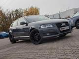 Audi A3 1.6 TDI e Attraction Navi*Tempomat - Audi A3 mit Diesel-Antrieb: Kleinwagen