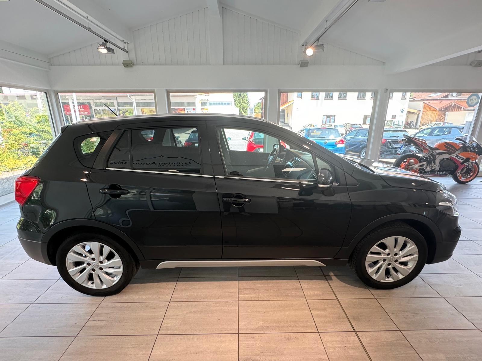 Suzuki (SX4) S-Cross 1.4 Comfort+ Hybrid ALLGRIP AHK