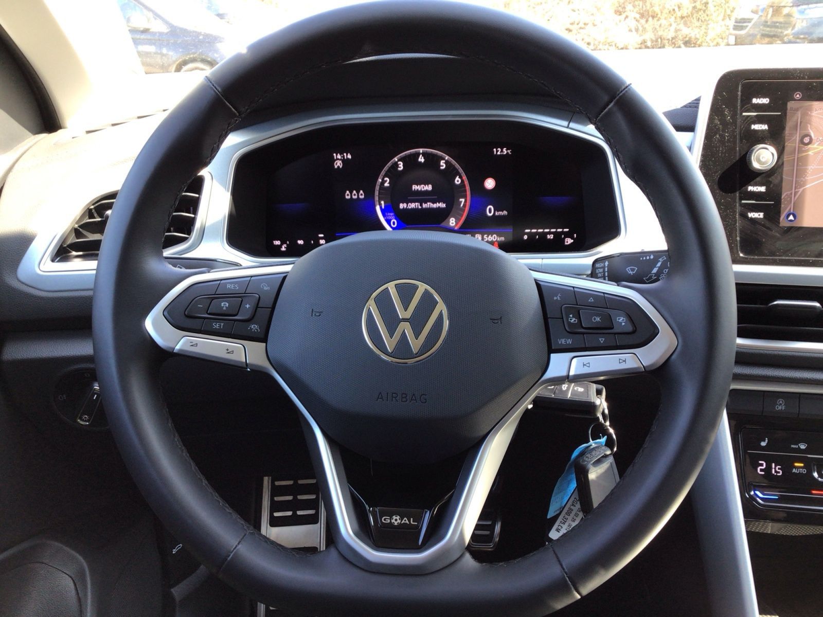 T-ROC Goal TSI 85 KW  LED, Navi, SHZ, ACC