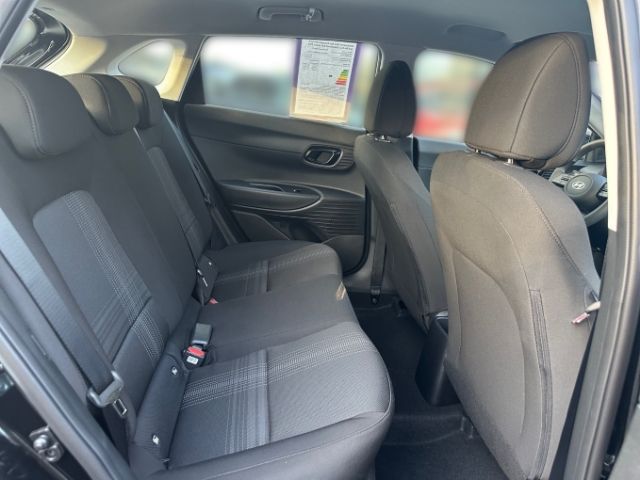 Fahrzeugabbildung Hyundai i20 FL (MY25) 1.2 Select Navi Kamera Einparkhilf