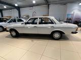 Mercedes-Benz 123 Oldtimer H-Zulassung - Mercedes-Benz 200 Limousine Gebrauchtwagen