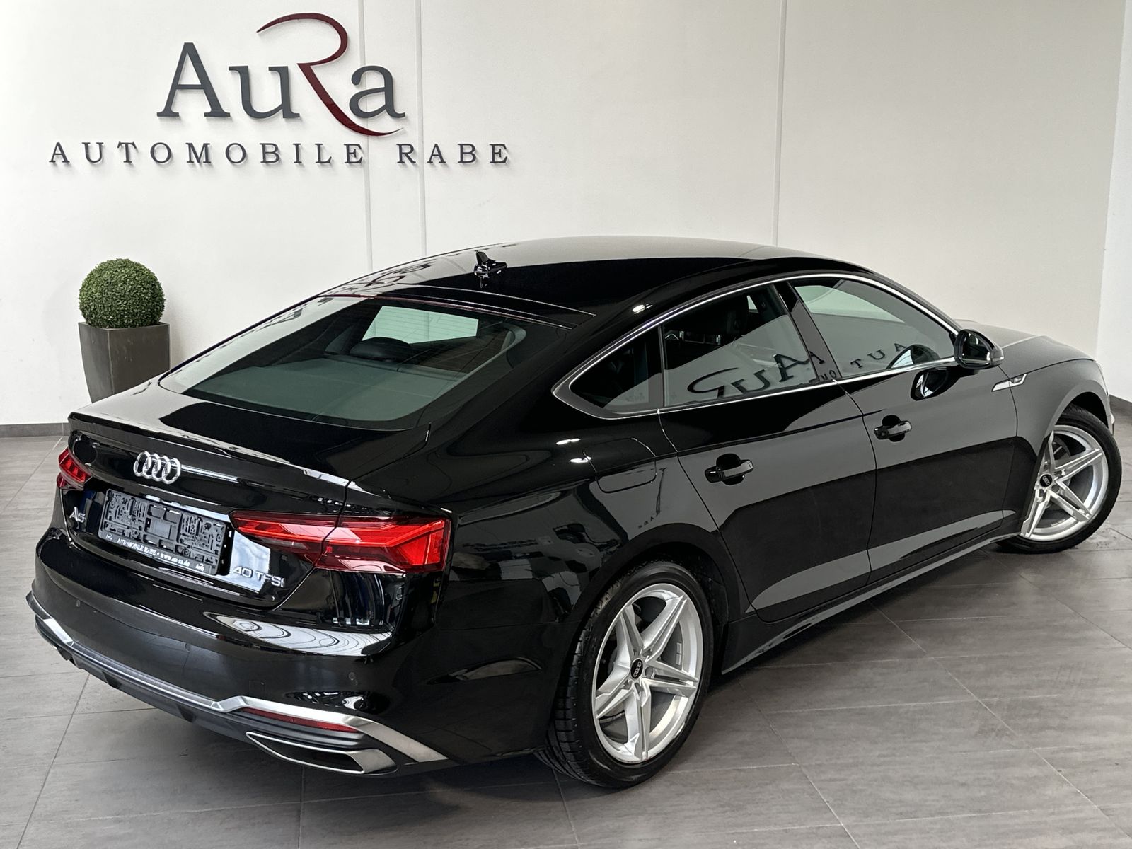 Fahrzeugabbildung Audi A5 SpB 40 TFSI S-Line NAV+LED+ACC+DSP+KAMERA+PP