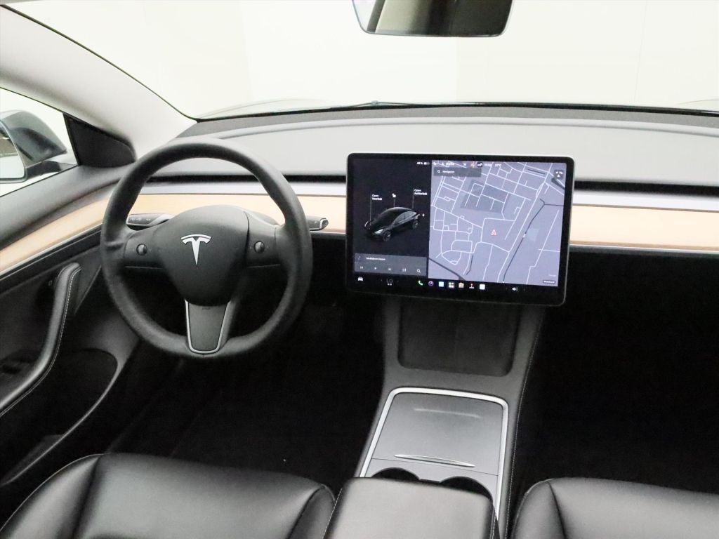 Tesla Model 3 Standard Plus RWD imagem 3