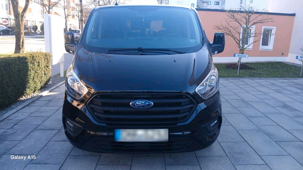 Image of Ford Transit Custom