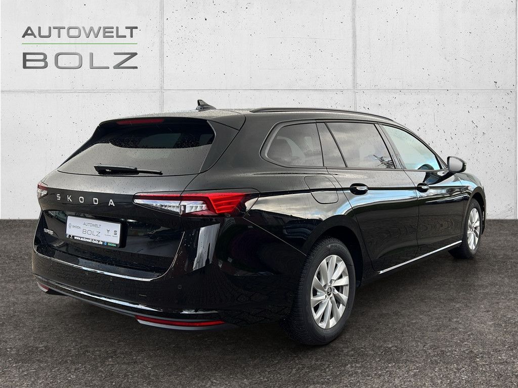 Skoda Superb - Bild 4