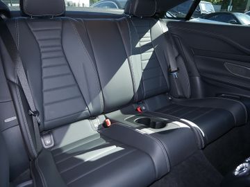 Mercedes E 400 - 6