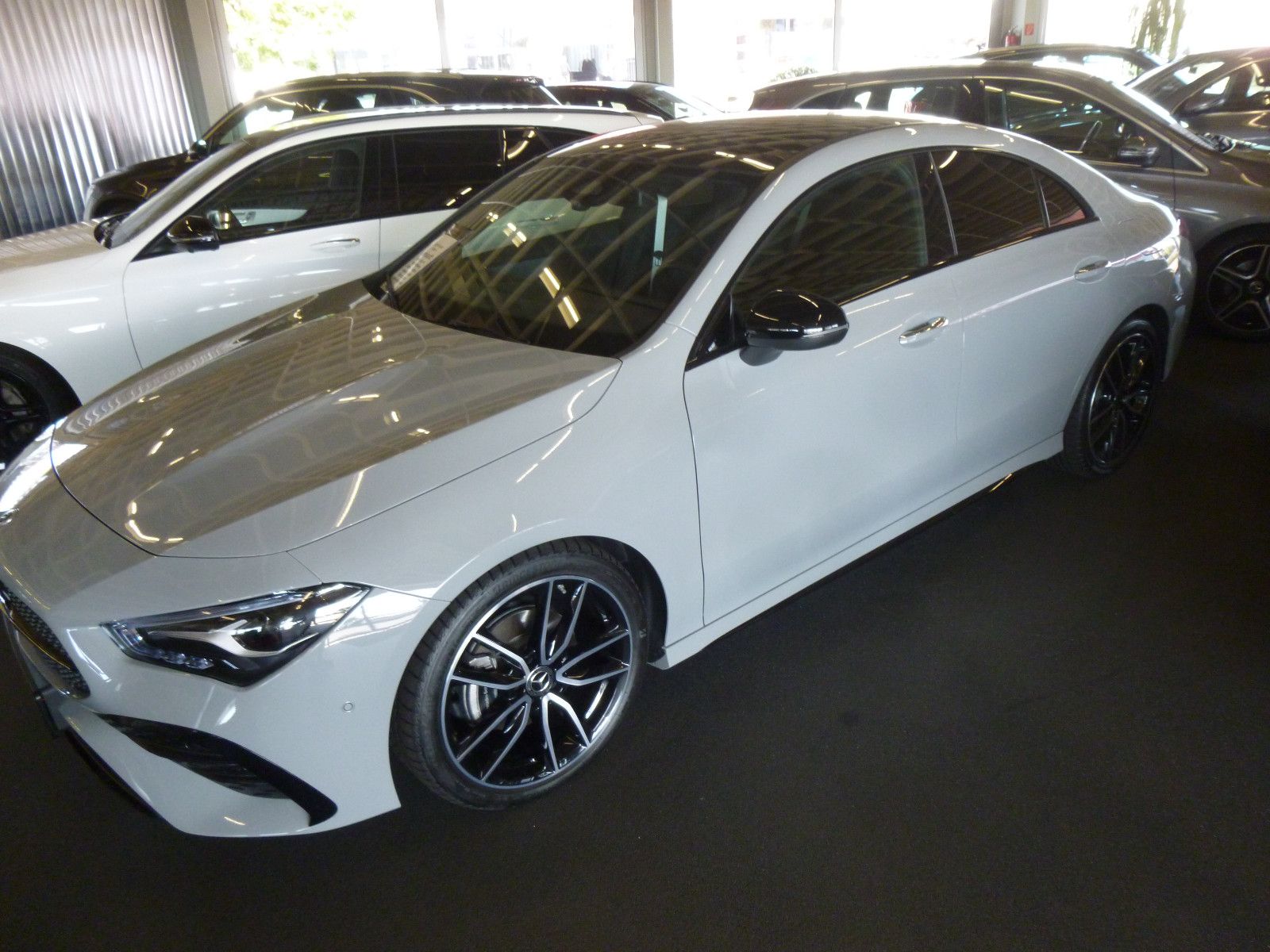 Mercedes-Benz CLA 180 AMG Sp. Edition Kamera Panod Totw Night