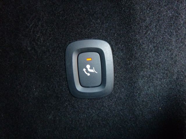 Fahrzeugabbildung Volvo XC60 Inscription 2WD >AUT/AHK/Kamera/PANO/PDC<