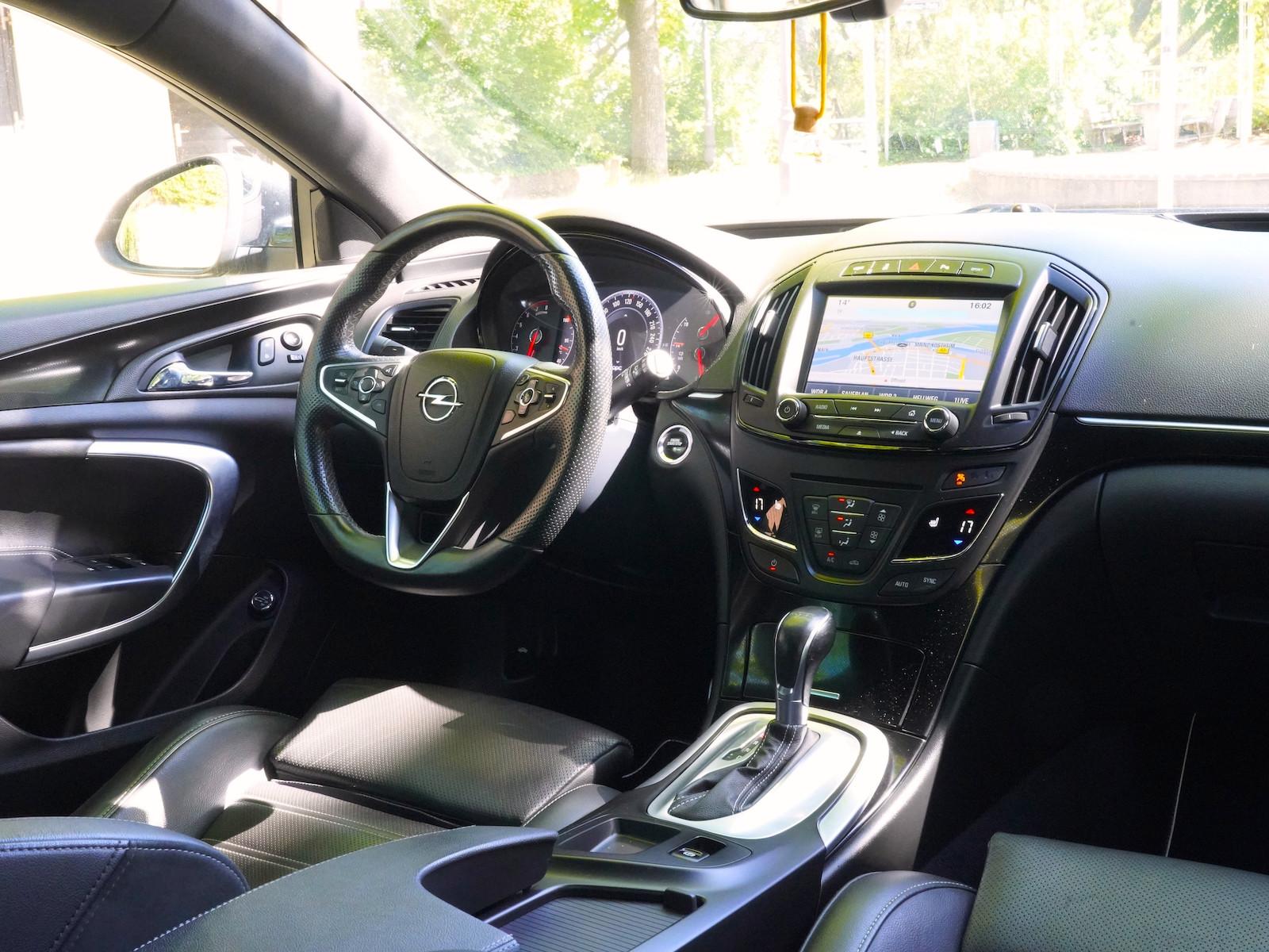 Opel Insignia 2.8i OPC Turbo Auto.ST~RECARO~Brembo~