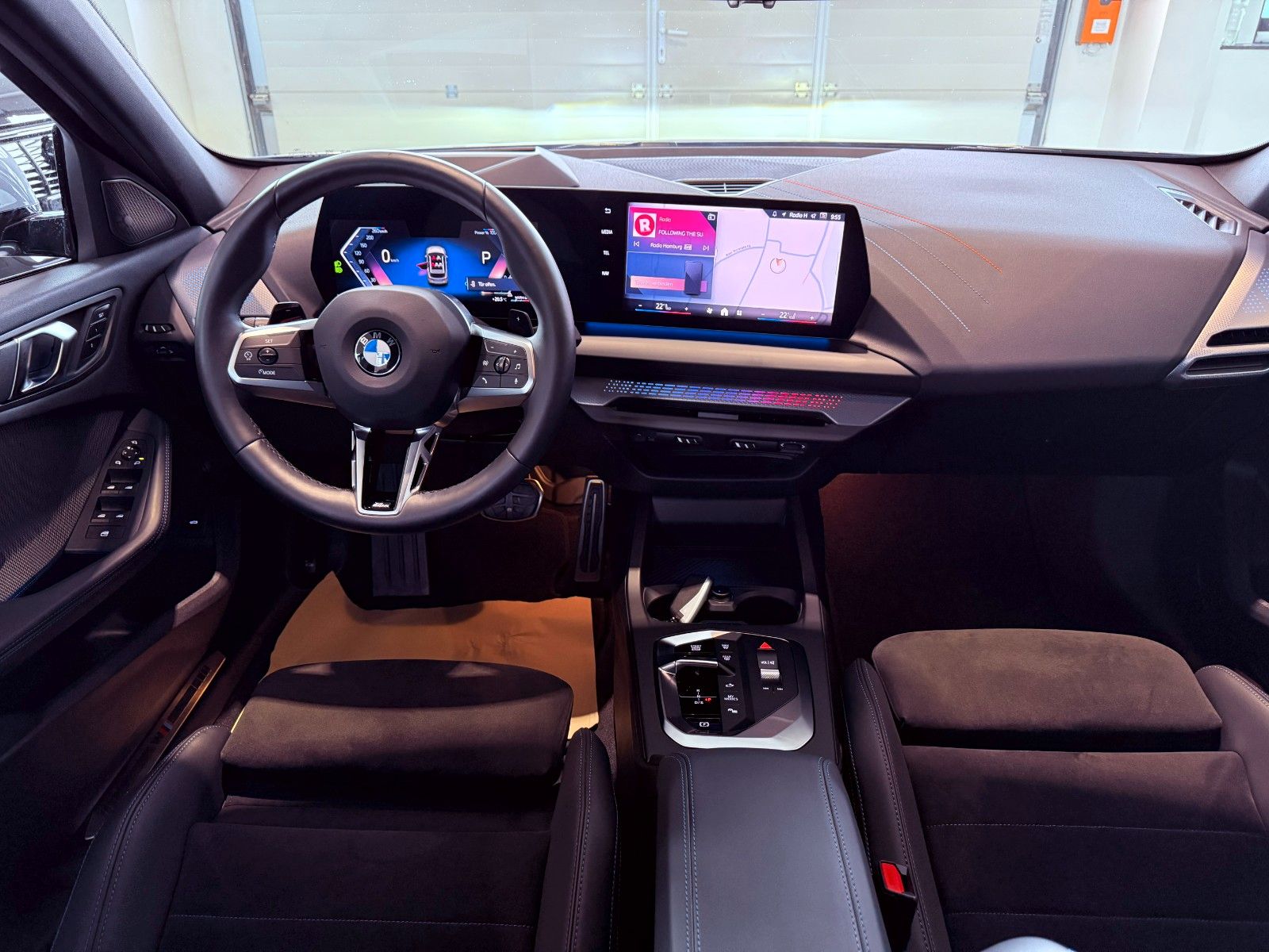 BMW 120 M Sport HUD/LED/H&/COCKPIT PROF./360°/SIDE foto 8