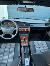 Mercedes-Benz Tausche W201 2.0 gegen Mercedes mit AHK- n... - gebrauchte Mercedes-Benz 190 aus dem Jahr 1993