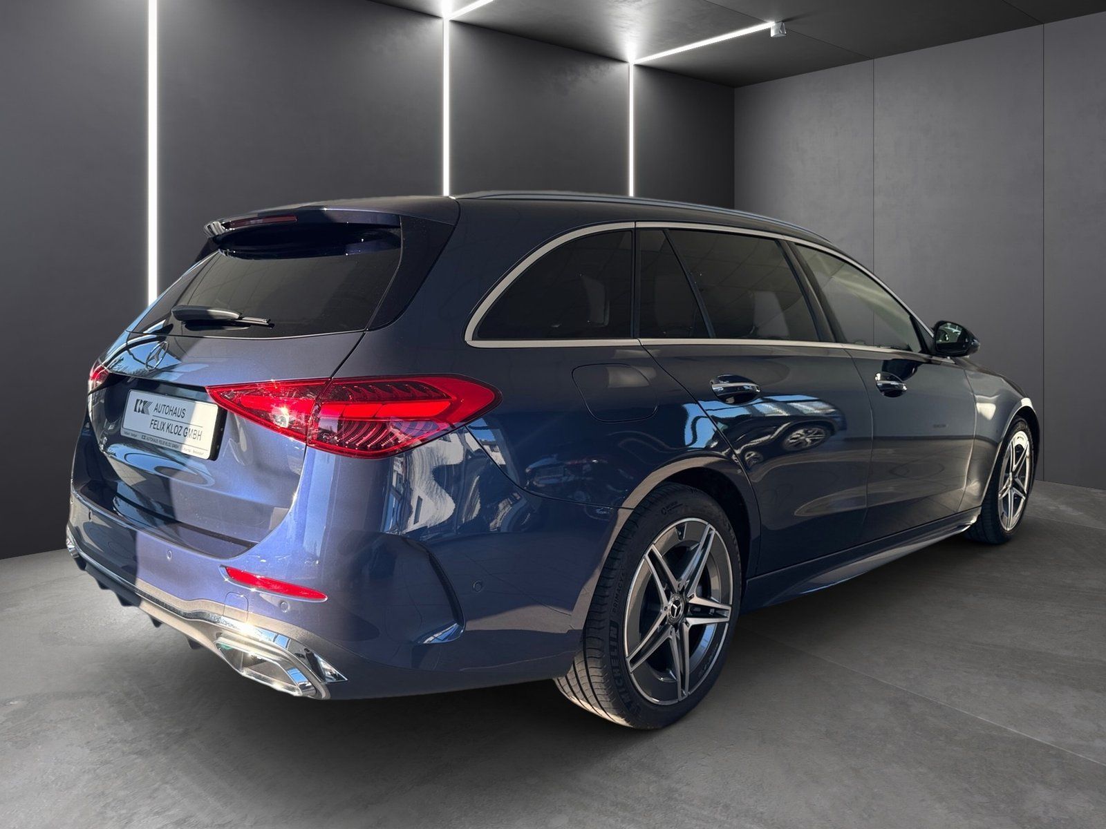 Fahrzeugabbildung Mercedes-Benz C 300 T d AMG*Distronic*360°*Digital-Light*AHK*