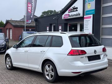Volkswagen Golf - 4