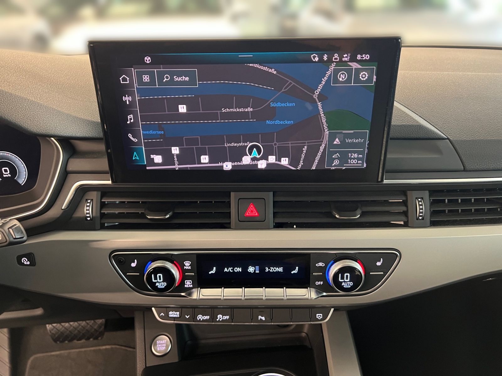 Audi A4 - Bild 10