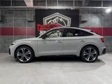 Audi SQ5 3.0 TDI *PANO*HUD*AHK*DYNAMIKLENKUNG*MATRIX* - Audi SQ5: Grau, Head-Up Display