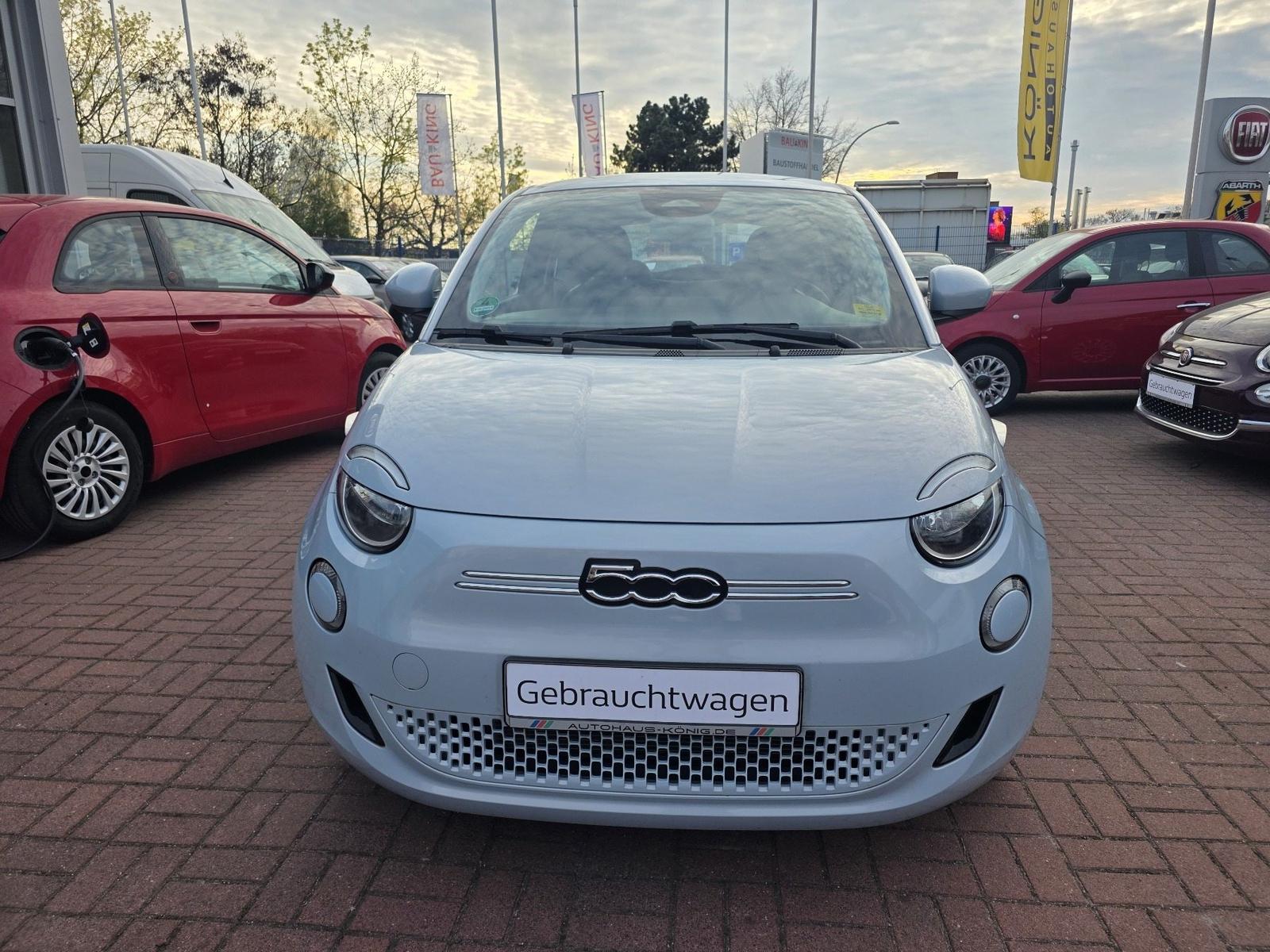 Fiat 500e Icon MJ22 Navi Klimaautomatik