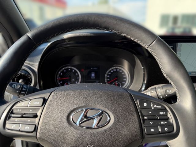 Fahrzeugabbildung Hyundai i10 Connect & Go 1.0 +KLIMA+NAVI+CARPLAY+RFK+SHZ