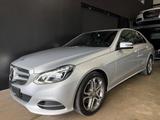 Mercedes-Benz E400 Lim. SPORTPAKET/DISTRO/STNDHZ/LEDER/S-DACH - Mercedes-Benz E 400