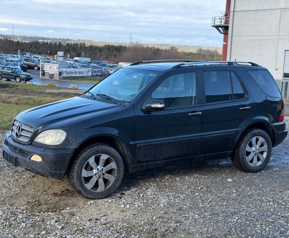 Mercedes-Benz ML 270 CDI Final Edition *SCHIEBEDACH*BI-XENON*