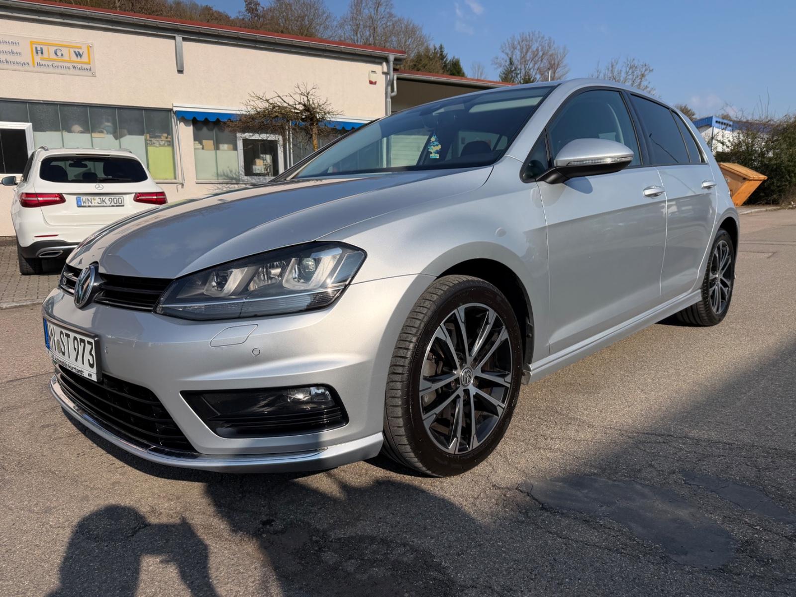 Volkswagen Golf VII Highline R Line/Navi./LED/eSitze/ToTWi/