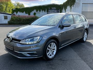 Volkswagen Golf - 2