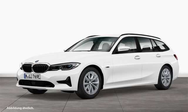 BMW 330e Touring