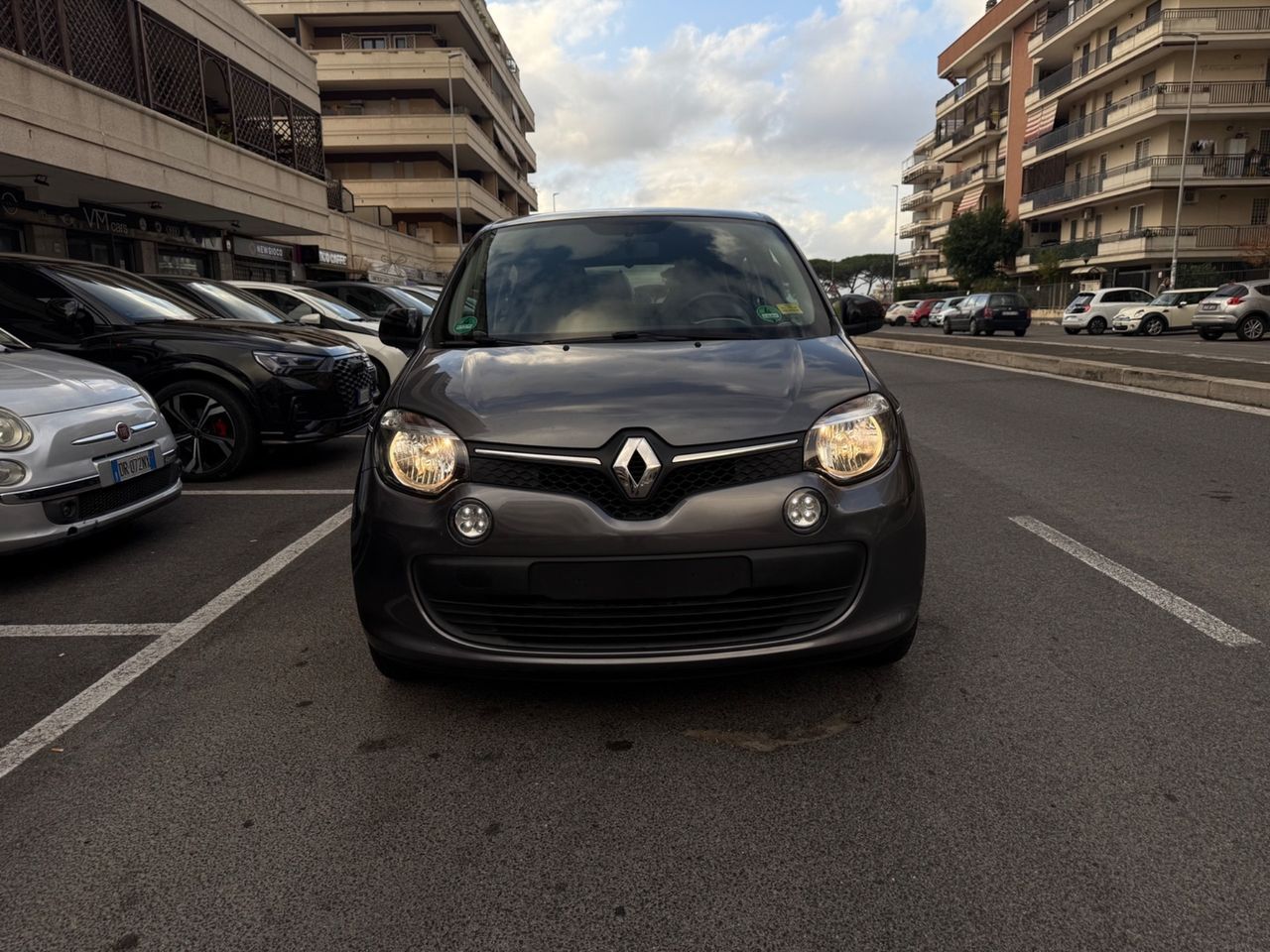 RENAULT Twingo