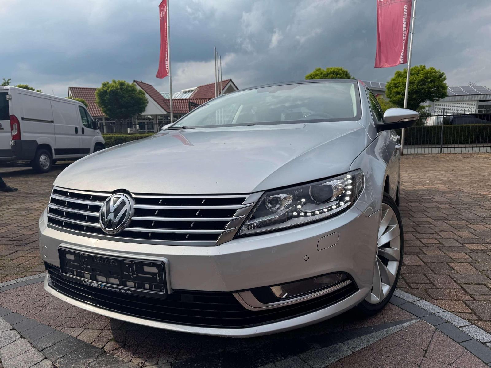 Volkswagen CC 2,0 TDI Leder Panoramadach Kamera Voll