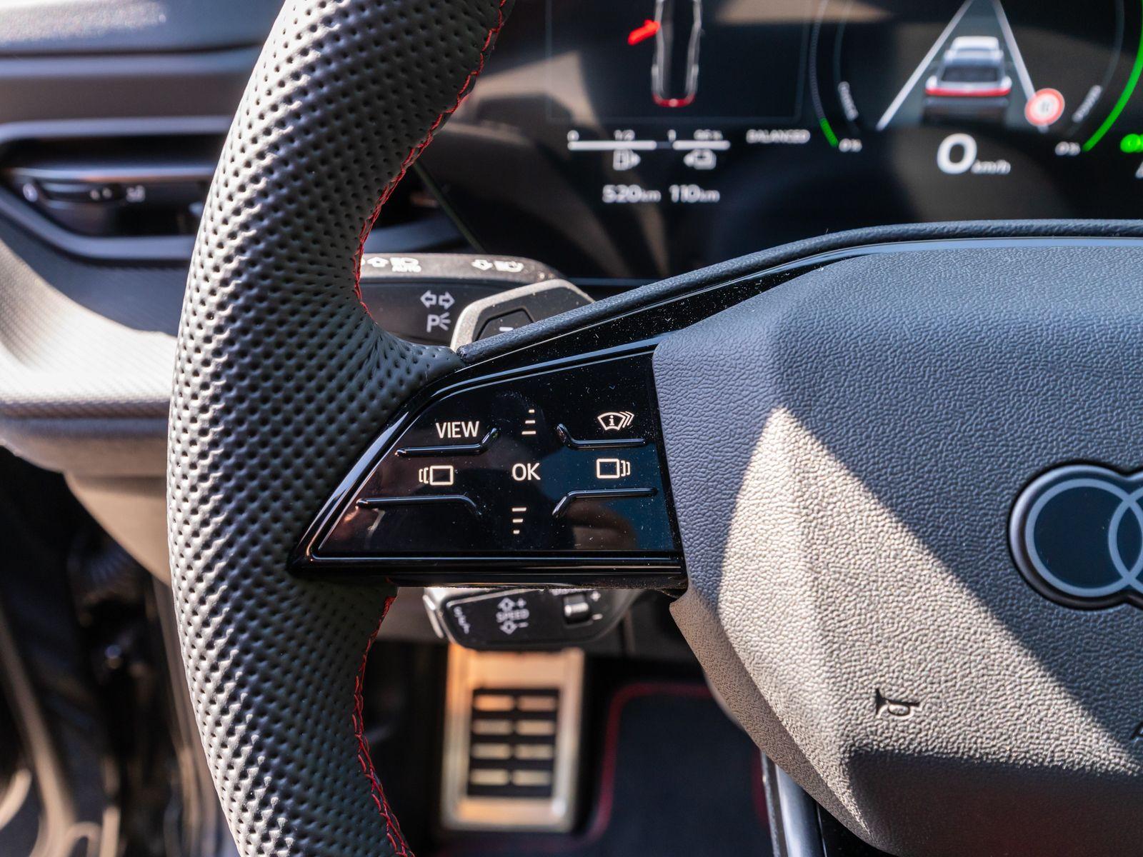Audi Q5 SUV e-hybrid quattro Panoramadach AHK