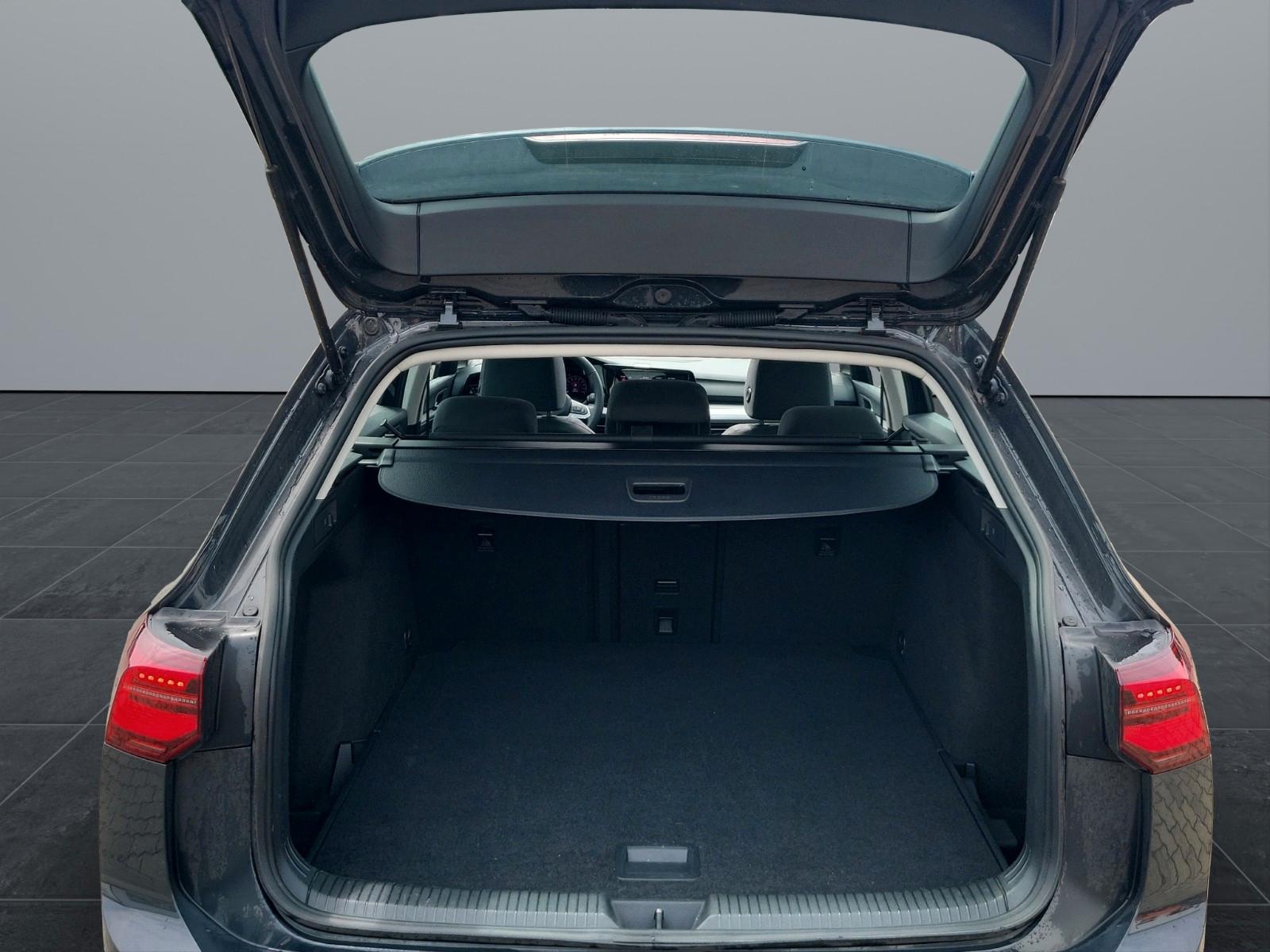 Volkswagen Golf VIII Variant Life Voll-LED/Navi/Head-Up/DAB, миниатюра 22