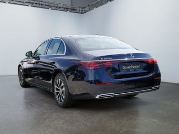 Mercedes E 220 - 5