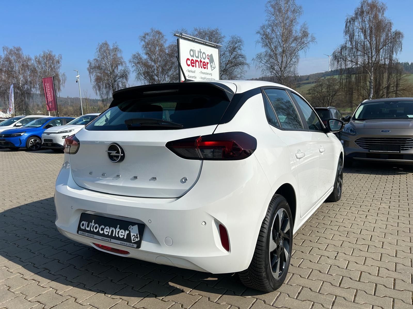 Fahrzeugabbildung Opel Corsa elektro°50 kWh°SOH 99%°Winterpaket°1.Hand°