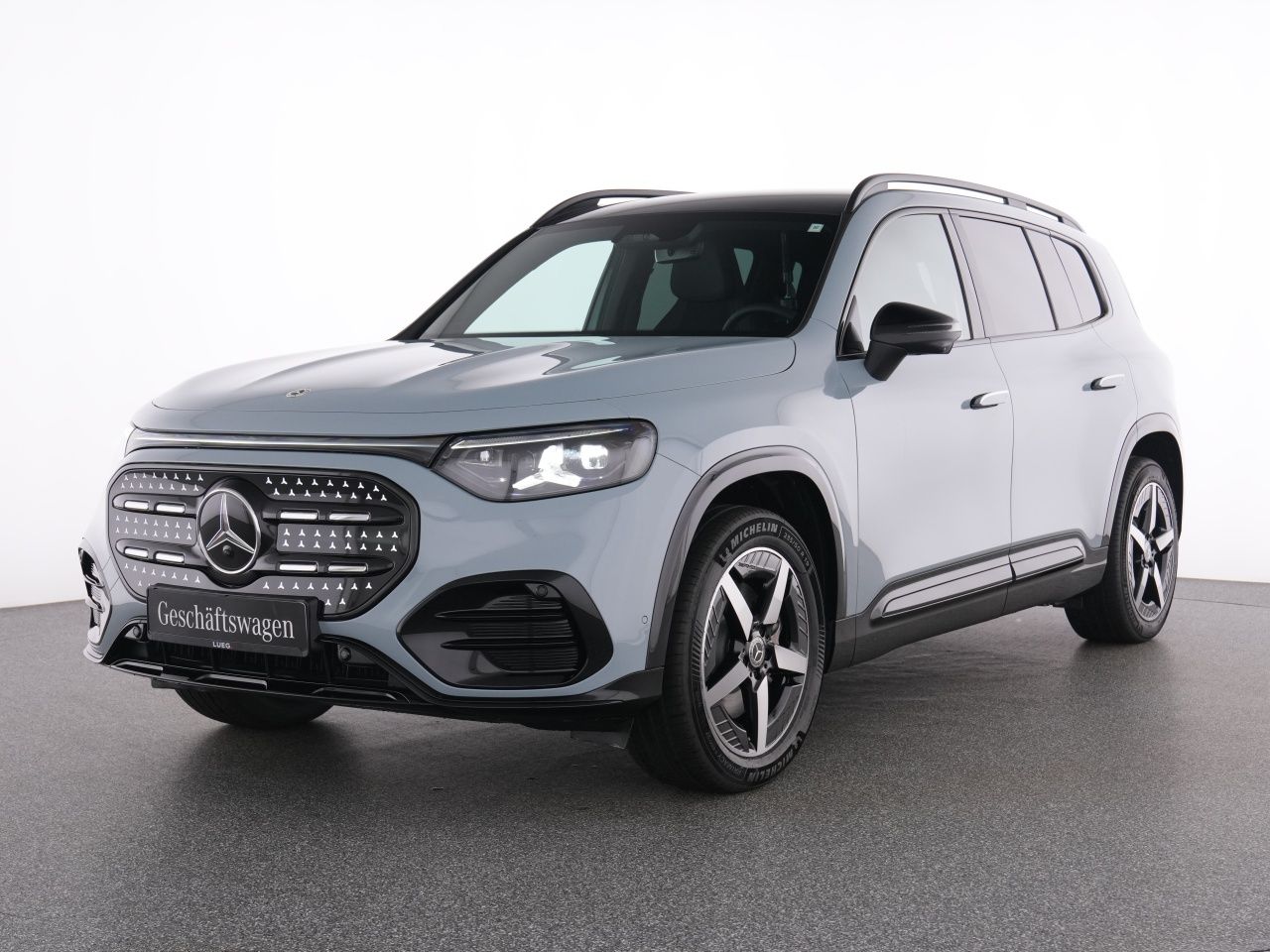 Mercedes-Benz GLB 250+ AMG+NIGHT+MEMORY+MULTIBEAM+KEYLESS+360° imagem 2