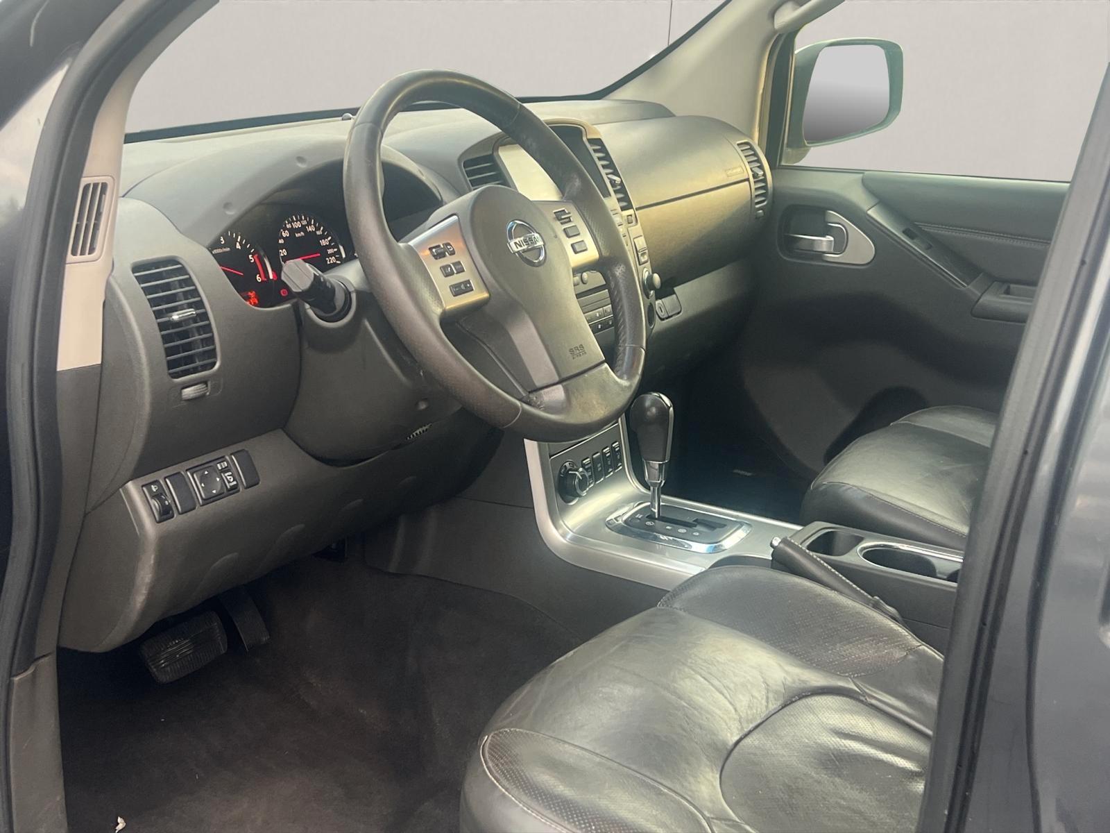 NISSAN NAVARA 3.0 V6 DCI 231 CH 4X4 DOUBLE CAB LE BVA – CUIR – TOIT OUVRANT – BOSE – CAMÉRA