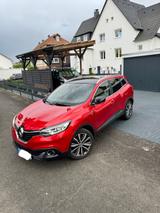 Renault Kadjar ENERGY dCi 110 eco2 Bose AHK Navi PDC SHZ - Renault Kadjar mit Diesel-Antrieb: Automatik