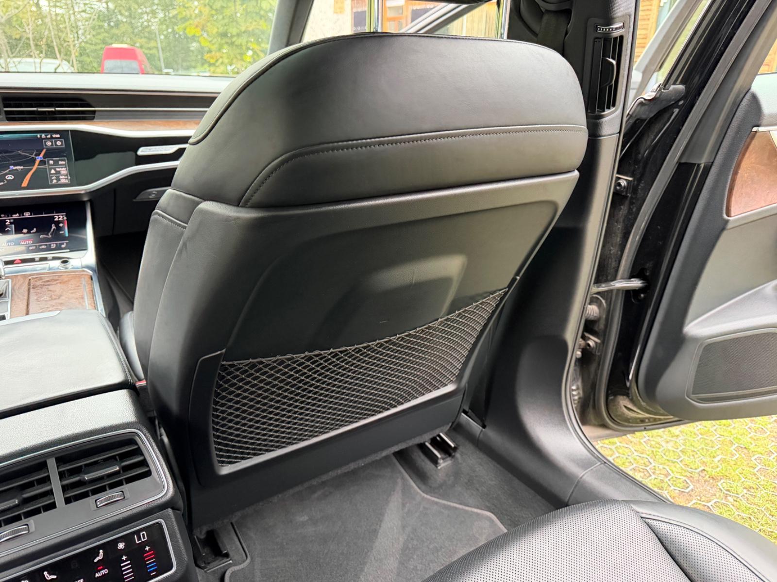 Audi A6 Lim. 50 TDI quattro sport,AHK,PANO,19%
