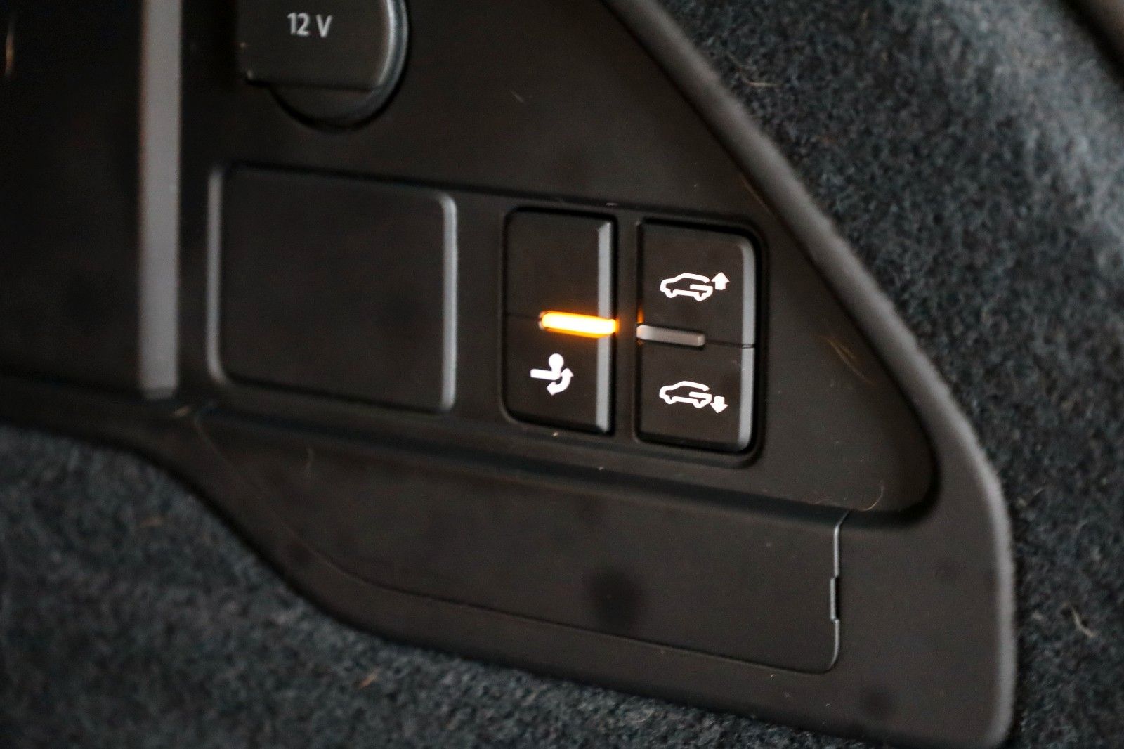 Fahrzeugabbildung Volkswagen Touareg V6 TDI 4M Navi,Xenon,360° Kamera,AHK