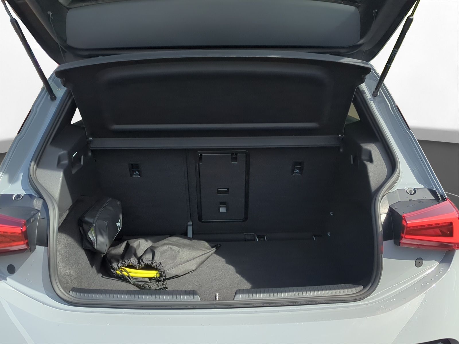 Cupra Born - Bild 8