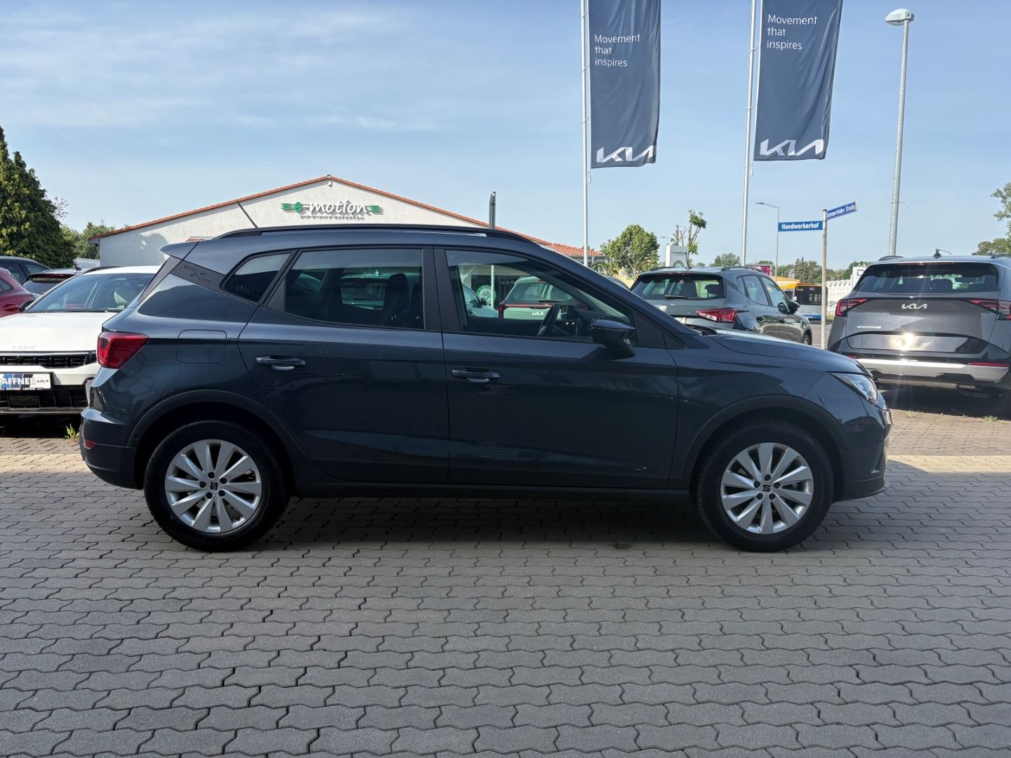 Fahrzeugabbildung SEAT Arona Navi Digitales Cockpit LED Sperrdiff. Appl