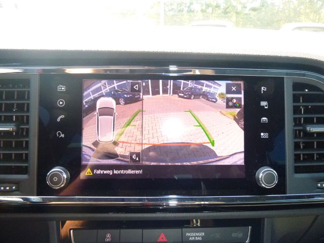 Fahrzeugabbildung Seat Ateca 2,0 TDI >FR/AUT/AHK/NAV/LED/KAM<