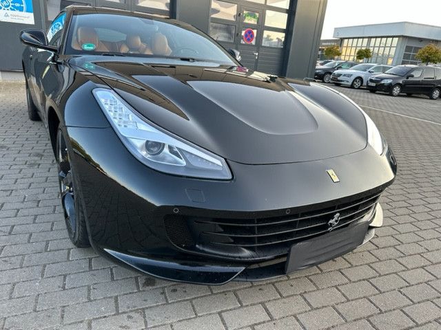 Fahrzeugabbildung Ferrari GTC4Lusso*LIFT*Folie*Pass-Display*7Jahre Mainten