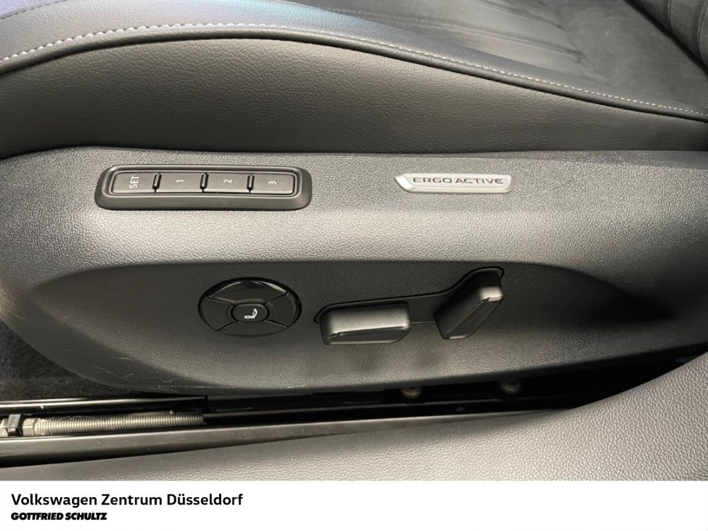 Volkswagen Passat Variant Business 2.0 TDI DSG AHK Navi Sit foto 11
