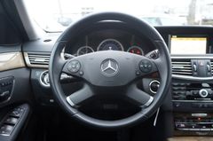 Fahrzeugabbildung Mercedes-Benz E 350 CGI BlueEfficiency Elegance Kamera Navi SD