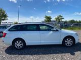 Skoda Octavia Combi Joy /Automatik / AHK / Klima/Tüv - Skoda Octavia: Joy