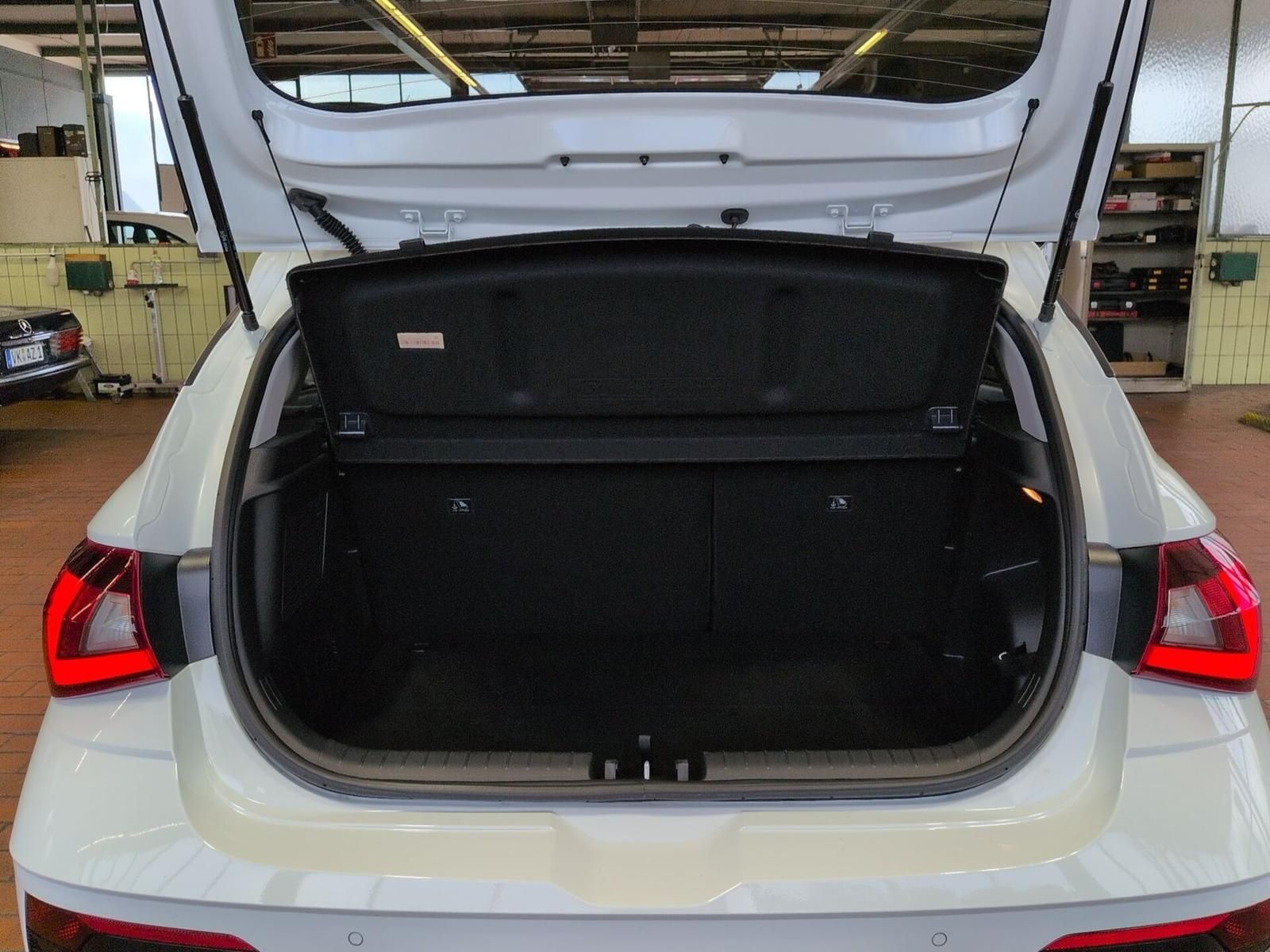 Hyundai i20 – Bild 12