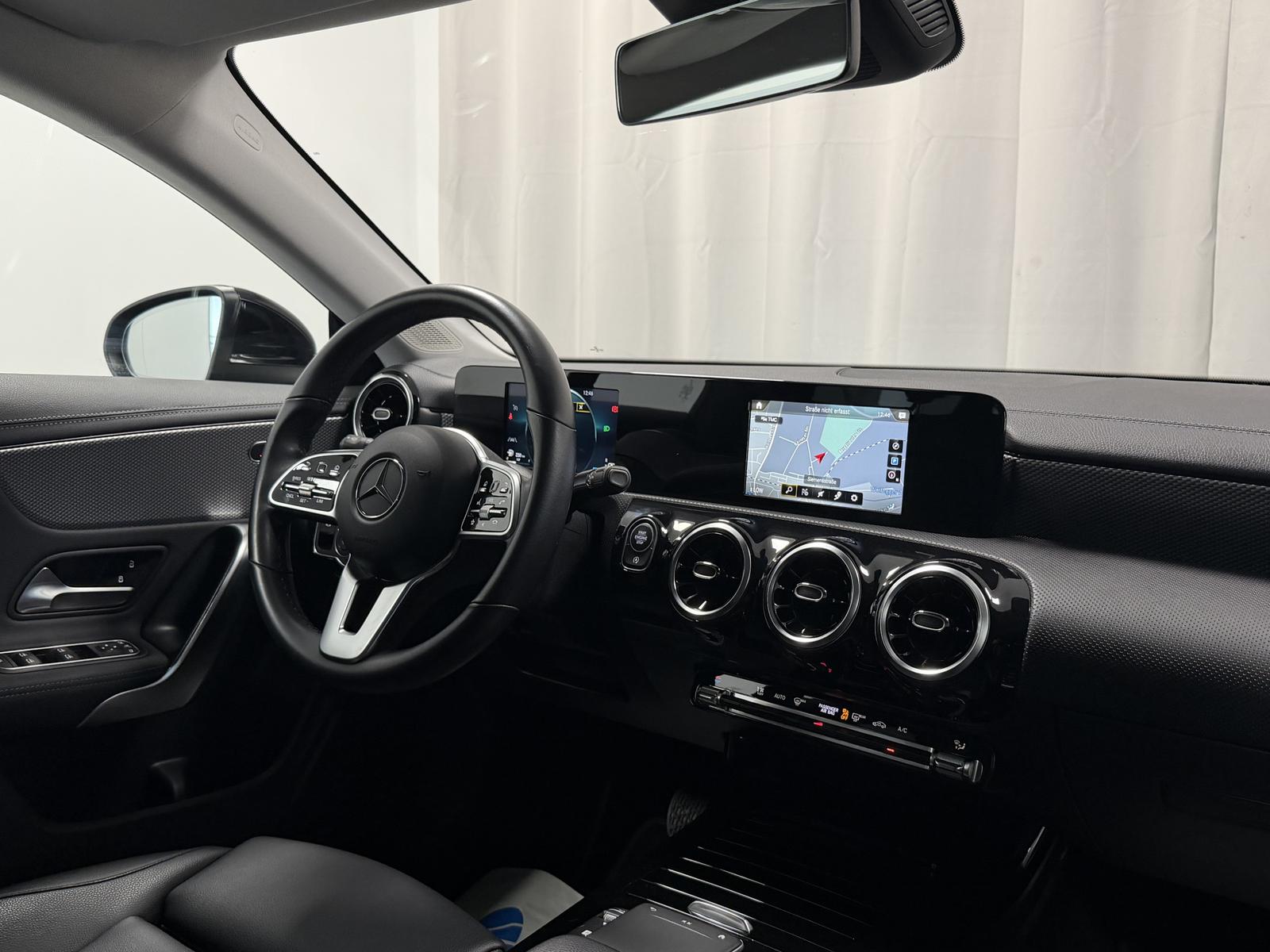 Mercedes-Benz CLA d Aut. Shooting Brake Urban LED Leder, миниатюра 19