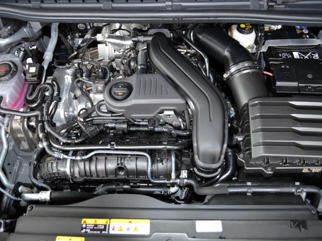 Volkswagen Caddy Maxi  1,5 TSI DSG Style AHK LED NAVI ALU S